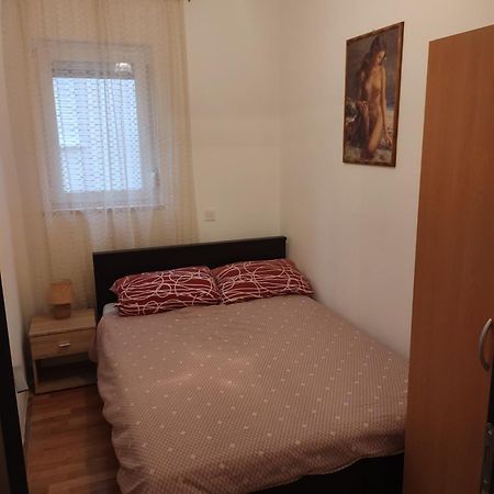 Medo Apartment Novigrad  Bagian luar foto
