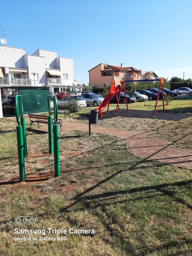 Medo Apartment Novigrad  Bagian luar foto