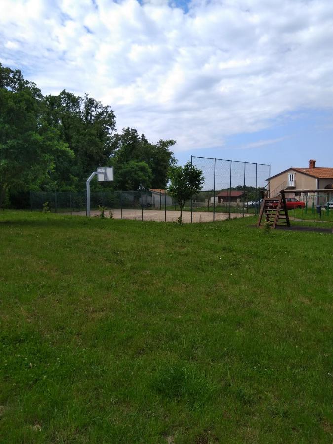 Medo Apartment Novigrad  Bagian luar foto
